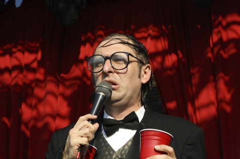 Large_neilhamburger_bysimoneturkington_5550